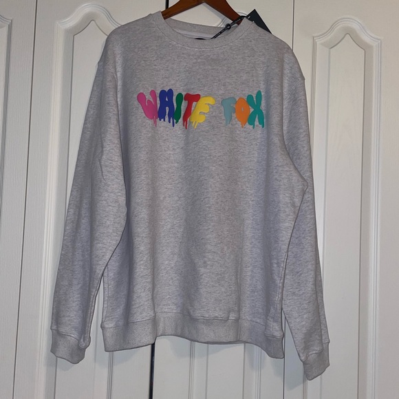 White Fox Boutique Jackets & Blazers - White fox crewneck